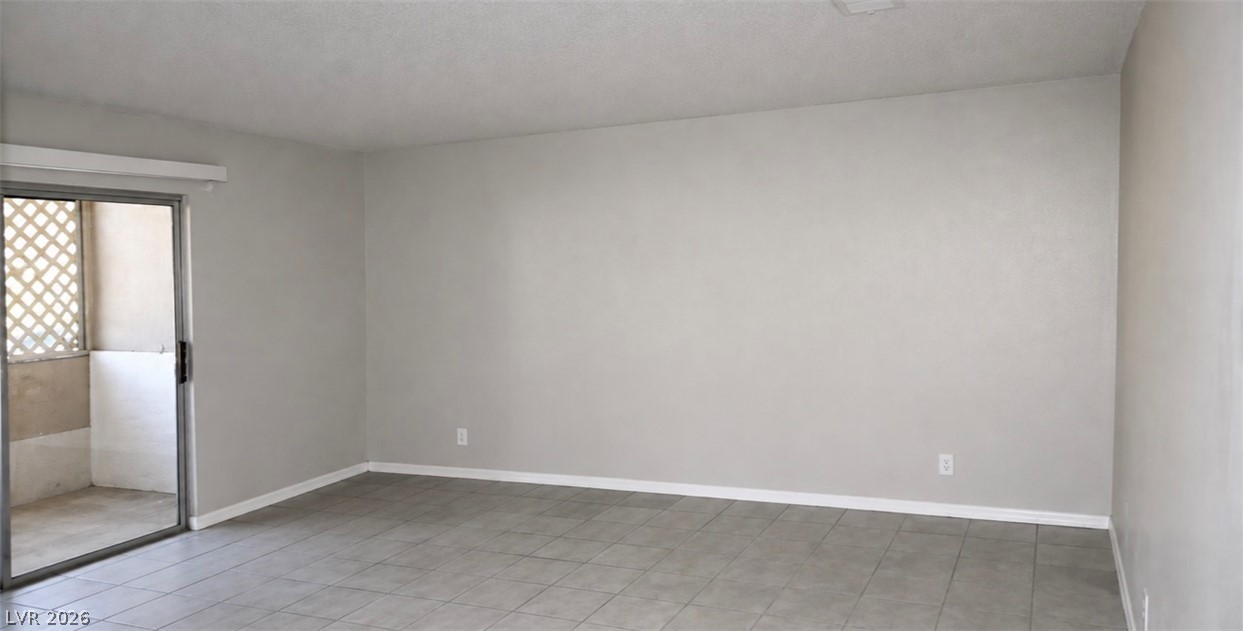 2762 Sidewinder Lane D Property Photo 4