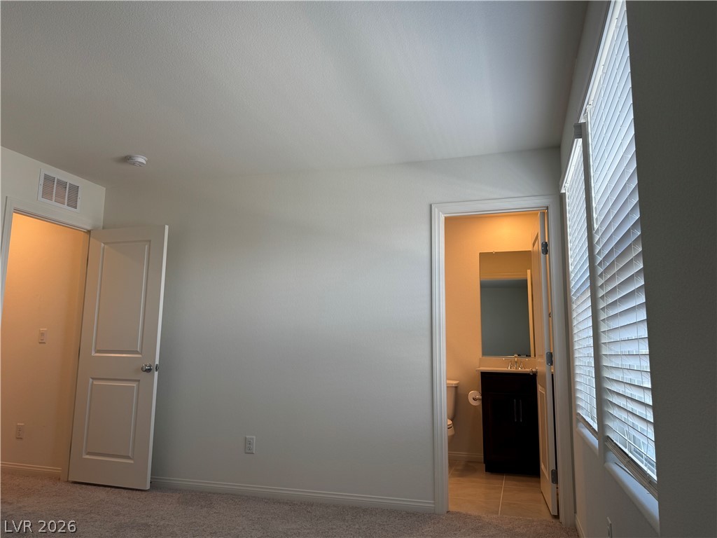 7055 Cottage Vista Avenue Property Photo 20