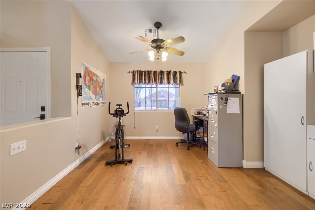 2402 White Sails Court Property Photo 19