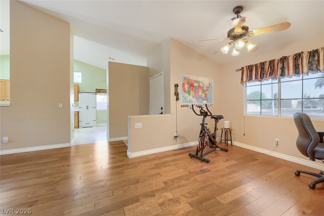 2402 White Sails Court Property Photo 20