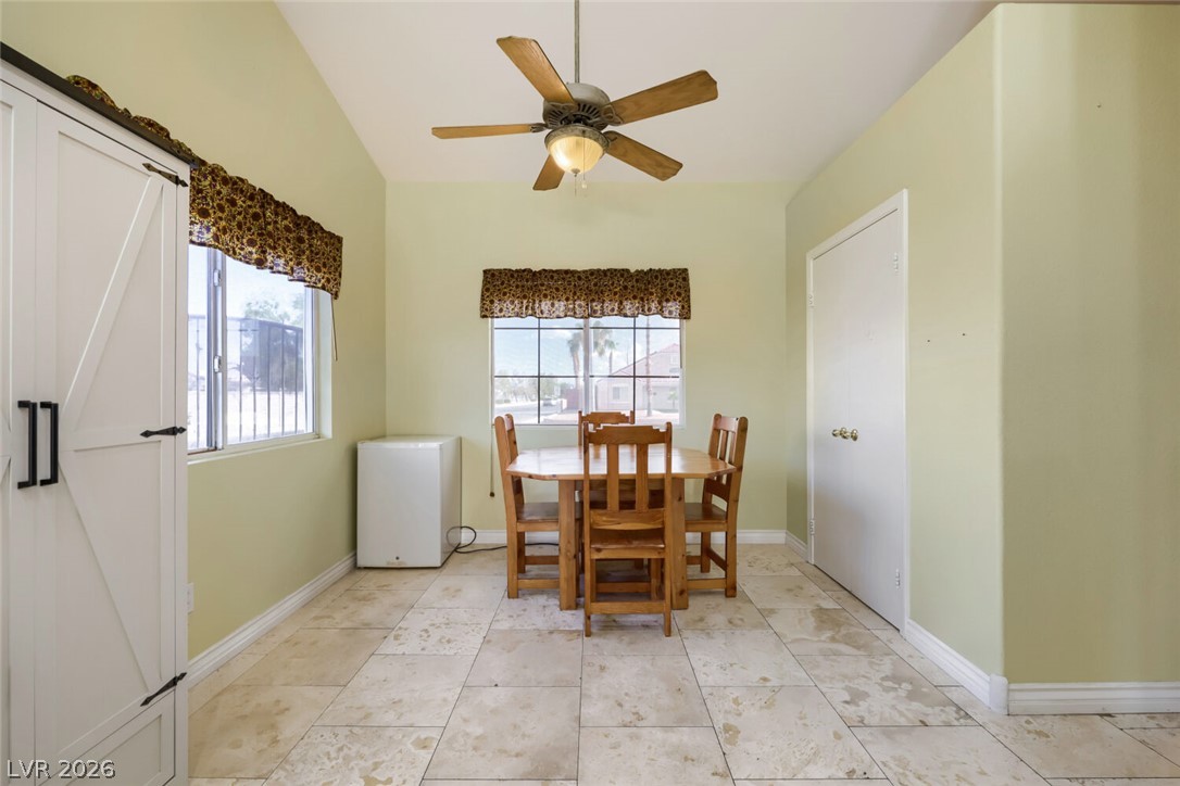 2402 White Sails Court Property Photo 31