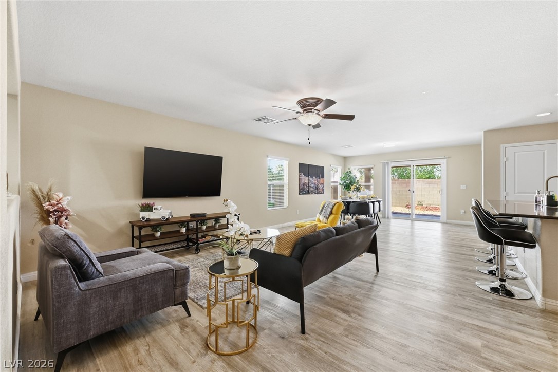 7852 Hamilton Pool Drive Property Photo 11