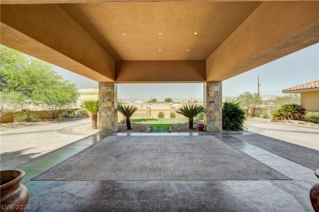 6160 El Camino Road Property Photo 67