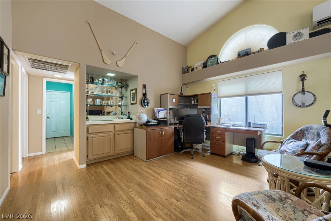 9536 Cliff View Way Property Photo 17