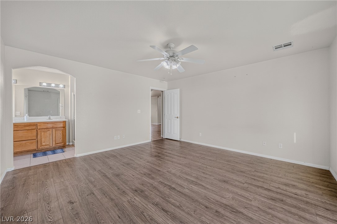 5860 Santovito Street Property Photo 25