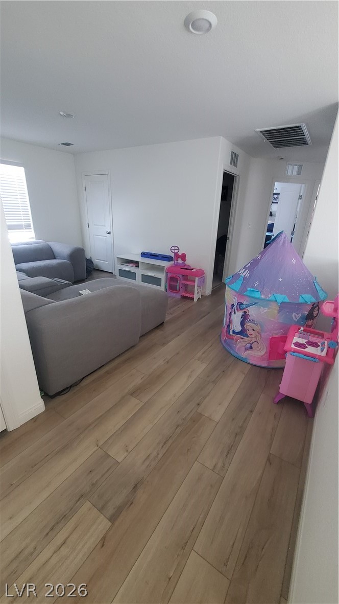 7310 Copper Grove Avenue Property Photo 15
