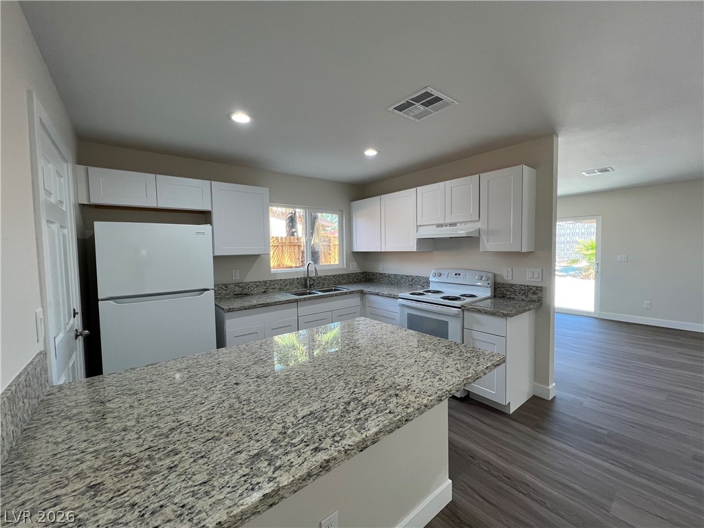 3608 West Bonanza Road Property Photo 3