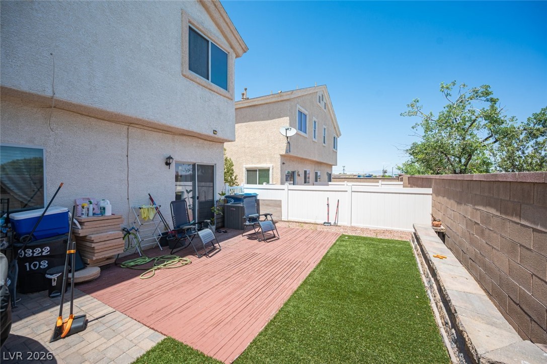 9322 Straw Hays Street 103 Property Photo 45