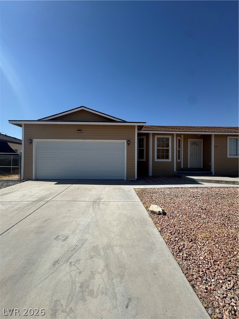 851 Lone Pine Road Property Photo 1