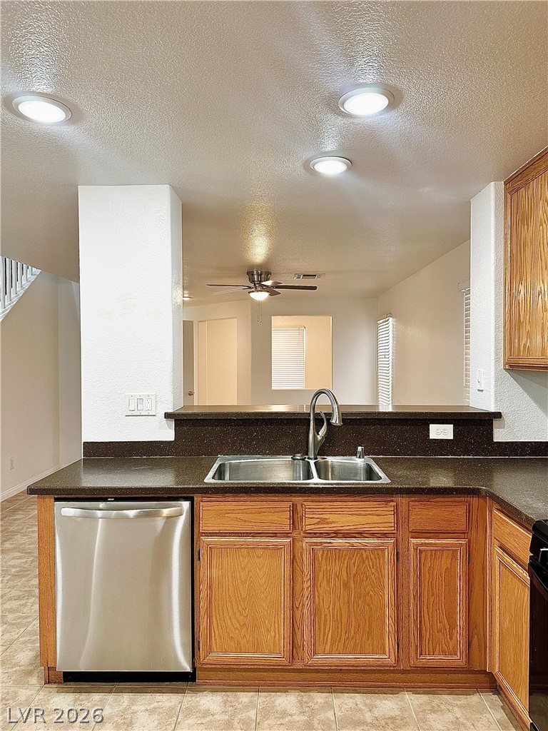 711 Iron Bridge Street Property Photo 11