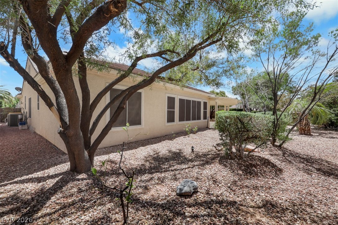 2842 Winslow Springs Drive Property Photo 49