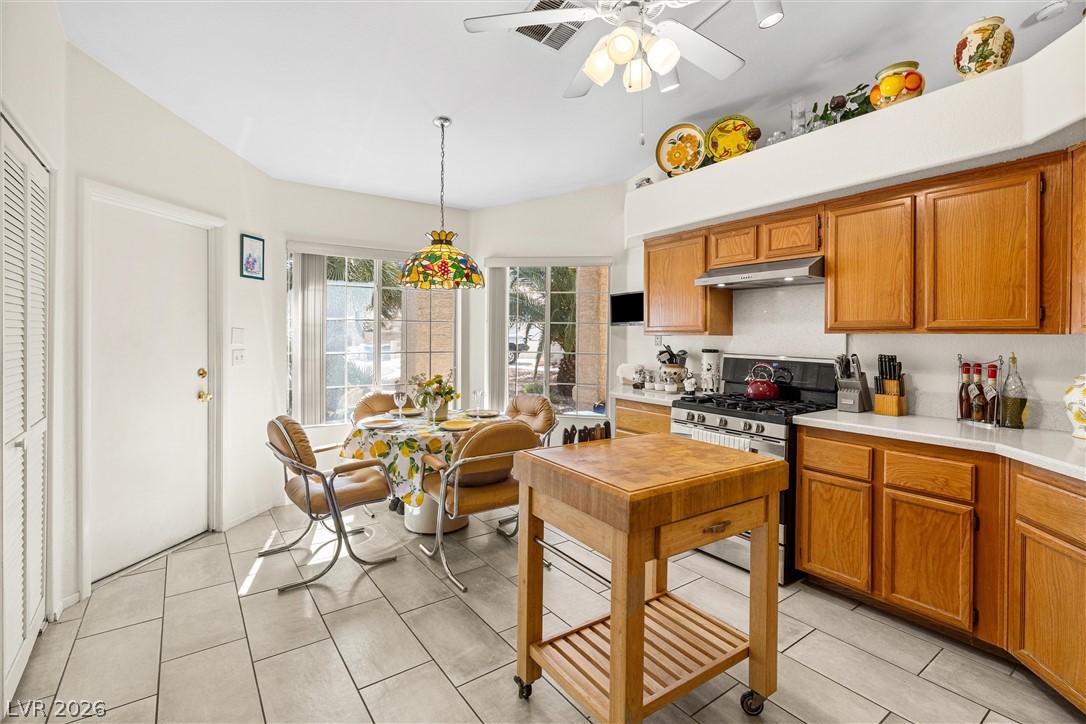 4904 Pulsar Court Property Photo 10