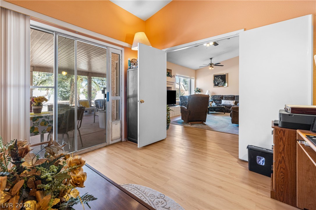 4904 Pulsar Court Property Photo 17