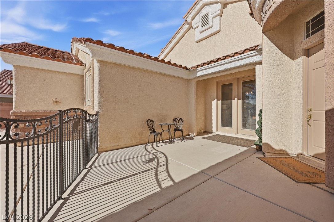 10419 Apples Eye Street Property Photo 4