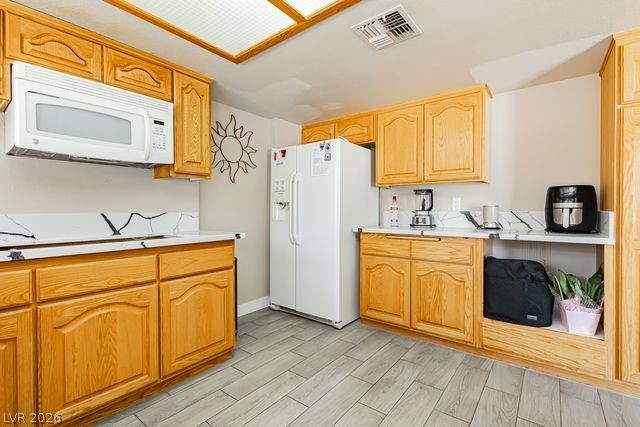 5445 El Roble Court Property Photo 6