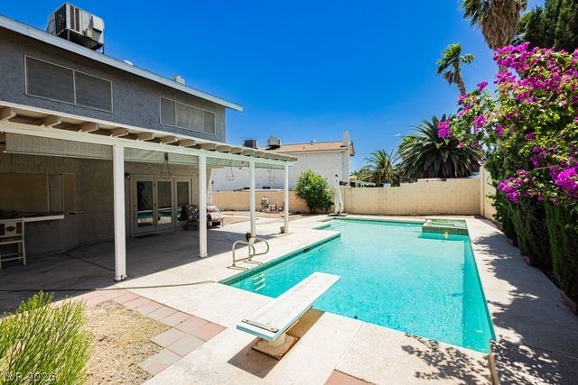 5445 El Roble Court Property Photo 35
