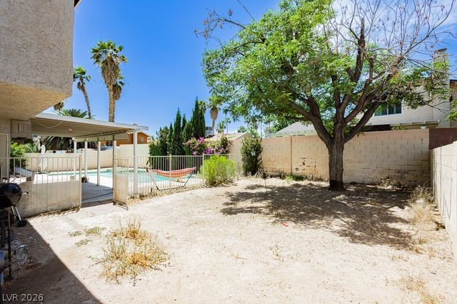 5445 El Roble Court Property Photo 36
