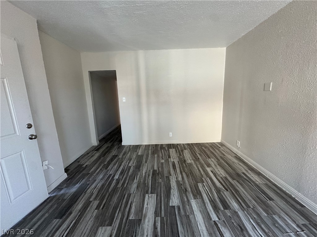 2105 Sunrise Avenue 1 Property Photo 4