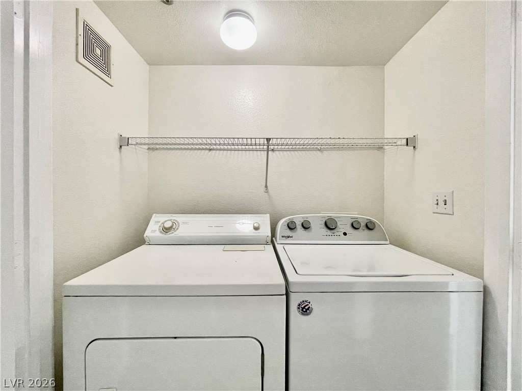 555 East Silverado Ranch Boulevard 1014 Property Photo 12