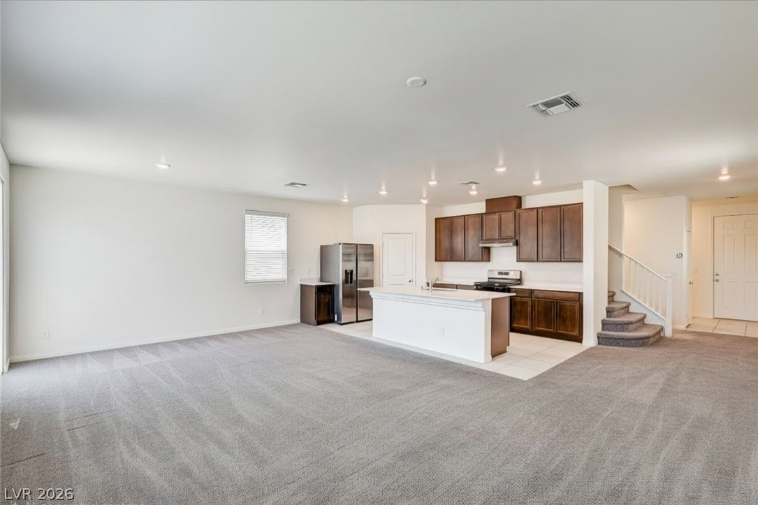 5734 Prima Street Property Photo 6