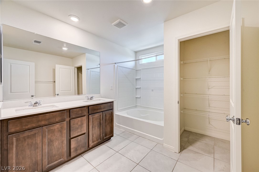 5734 Prima Street Property Photo 27