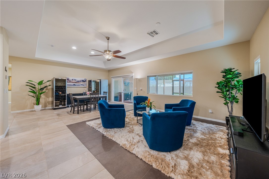 4340 La Romita Street Property Photo 5