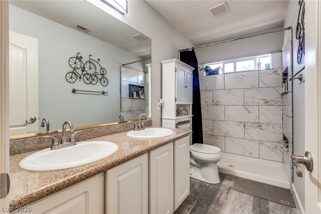 721 Descartes Avenue Property Photo 39
