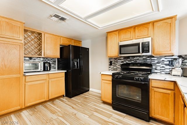 5436 El Roble Court Property Photo 7