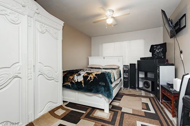 5436 El Roble Court Property Photo 16
