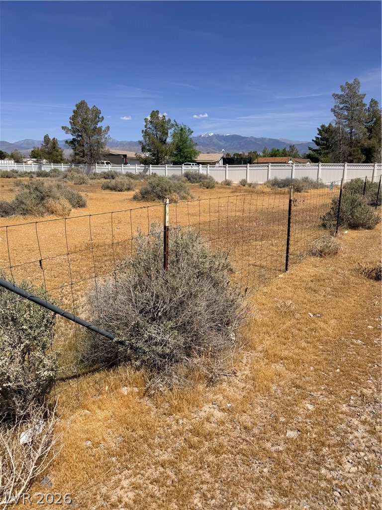 1580 Thousandaire Boulevard Property Photo 4