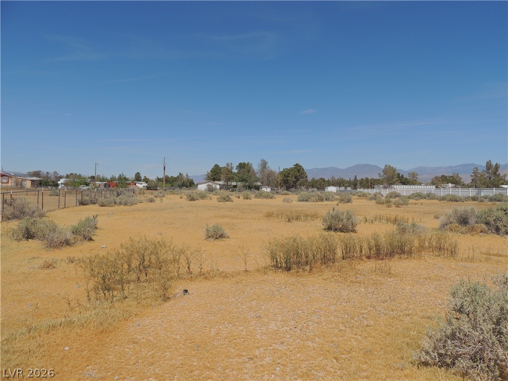1580 Thousandaire Boulevard Property Photo 11
