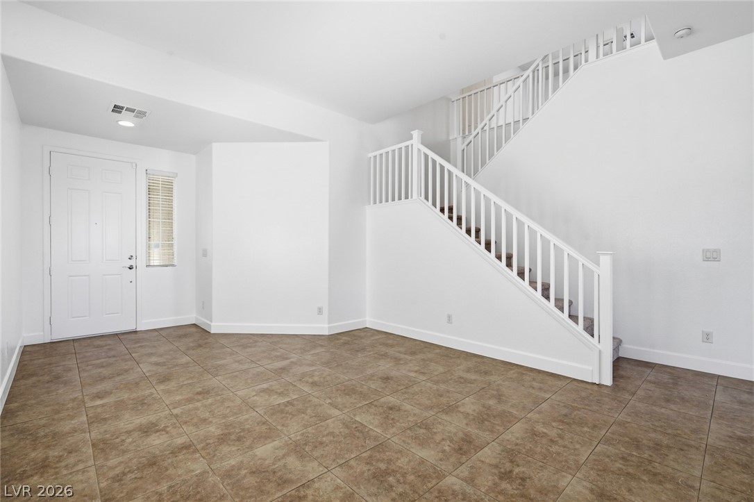 9840 Chief Sky Street Property Photo 21