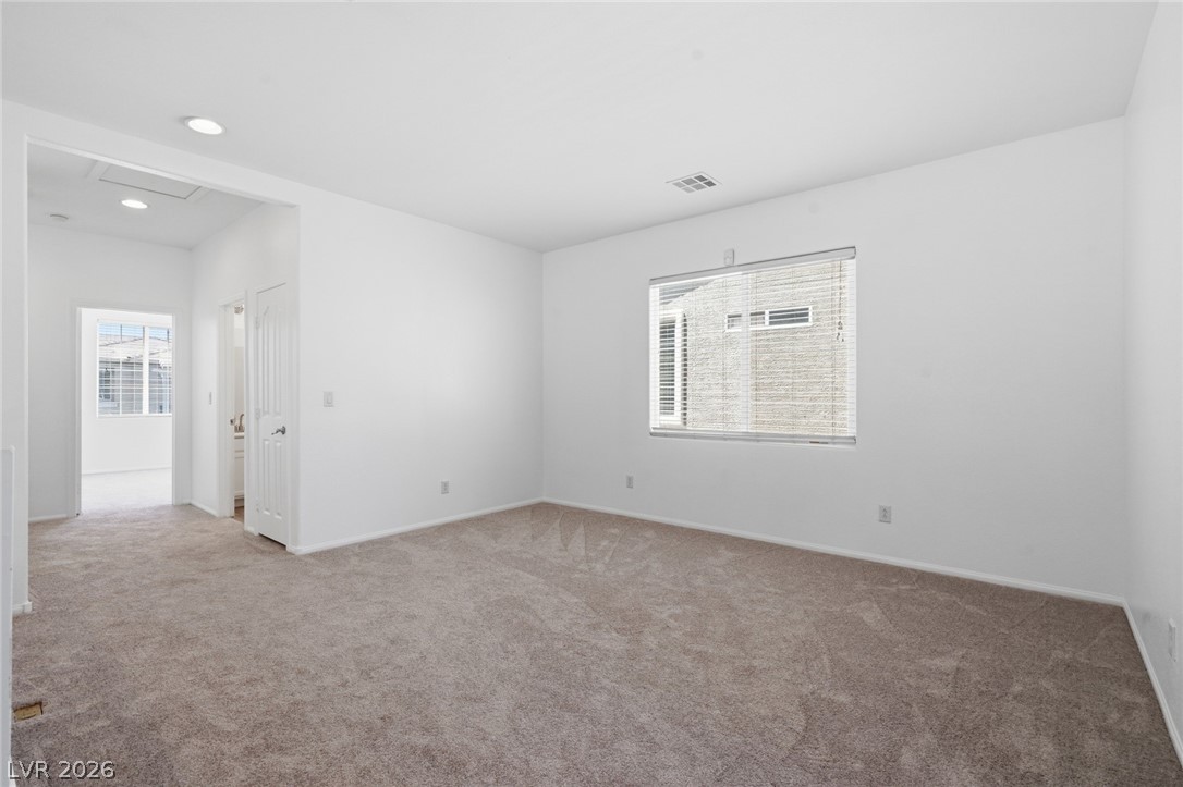 9840 Chief Sky Street Property Photo 24