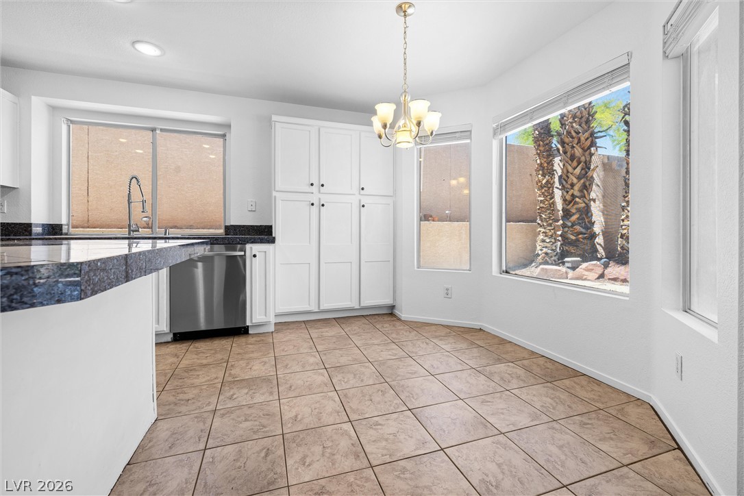 1601 Ghost Flower Court Property Photo 32