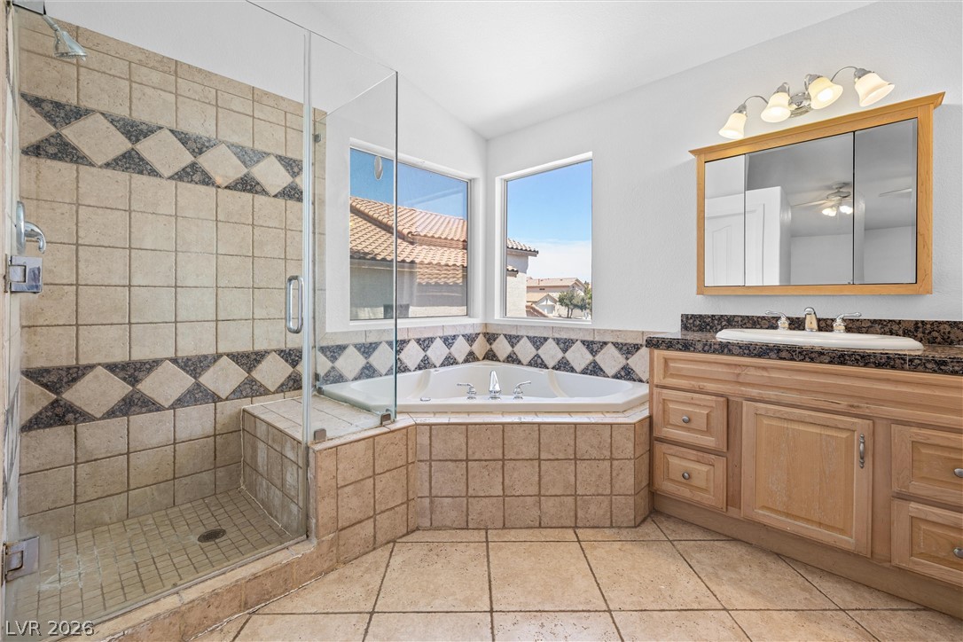 1601 Ghost Flower Court Property Photo 46