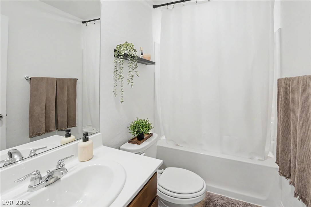 6860 Toros Street Property Photo 15