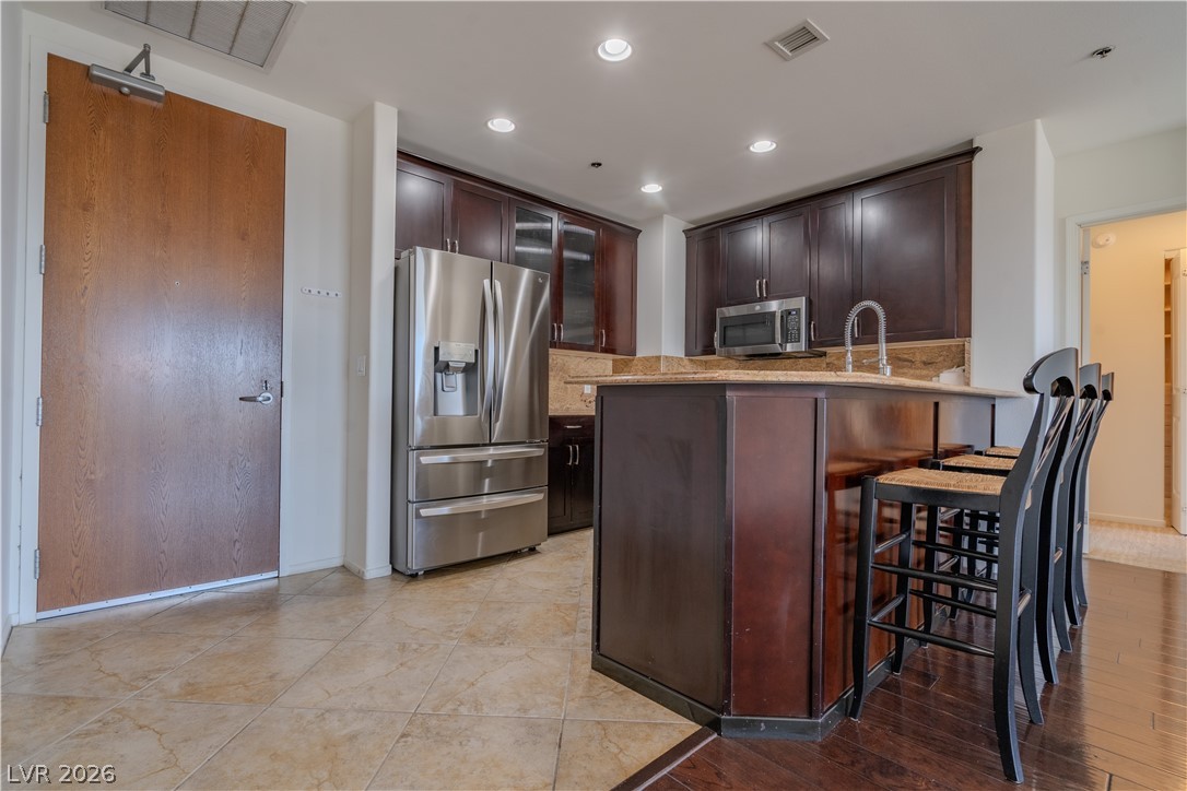 8255 Las Vegas Boulevard 906 Property Photo 6