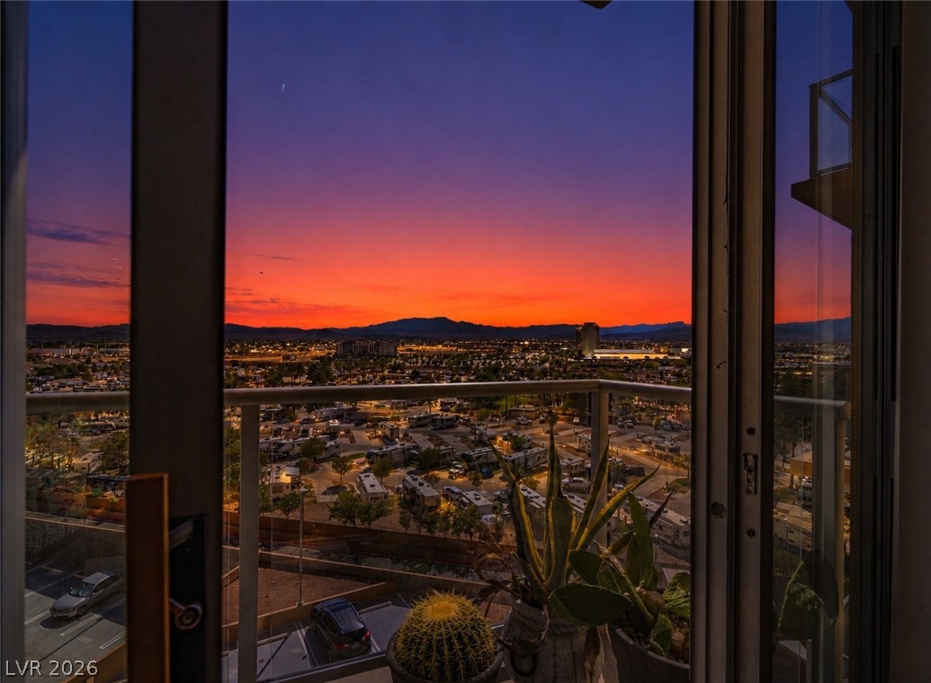 8255 Las Vegas Boulevard 906 Property Photo 13