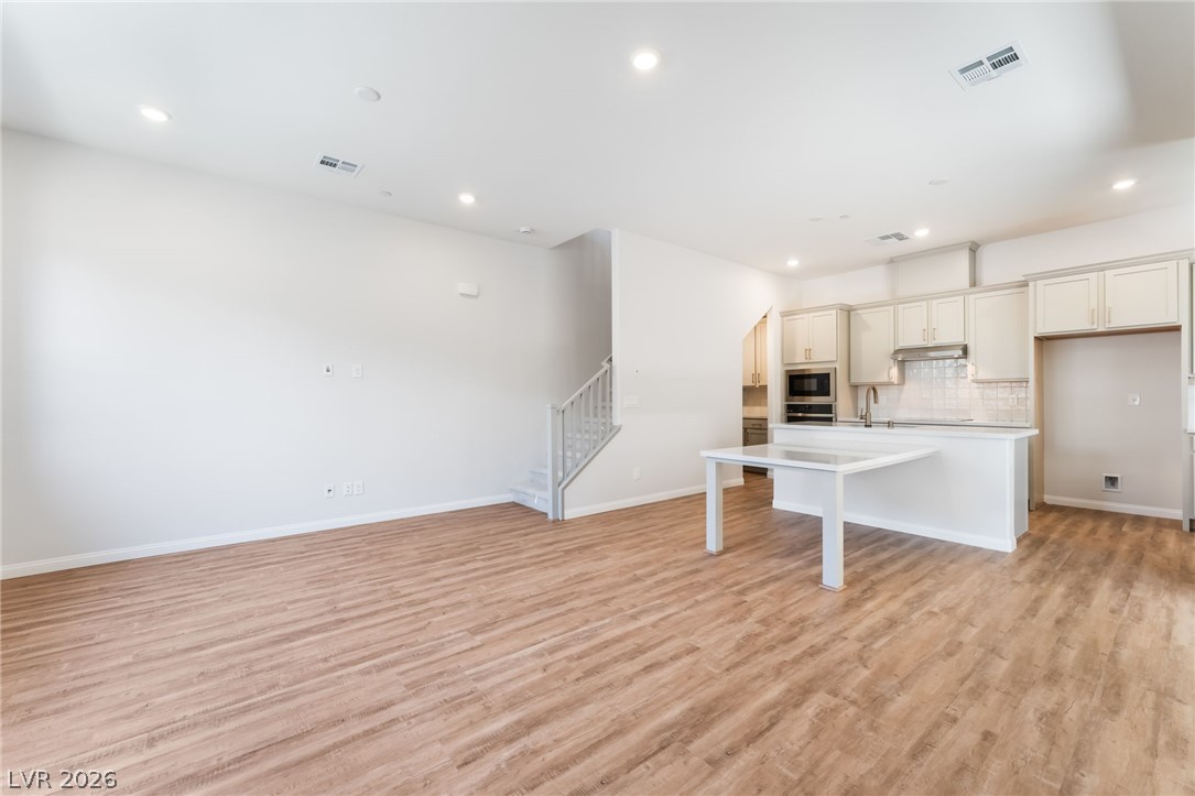 1773 Sparrow Nest Street Property Photo 8
