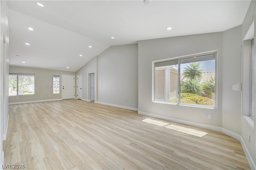 11029 Rackhurst Avenue Property Photo 16