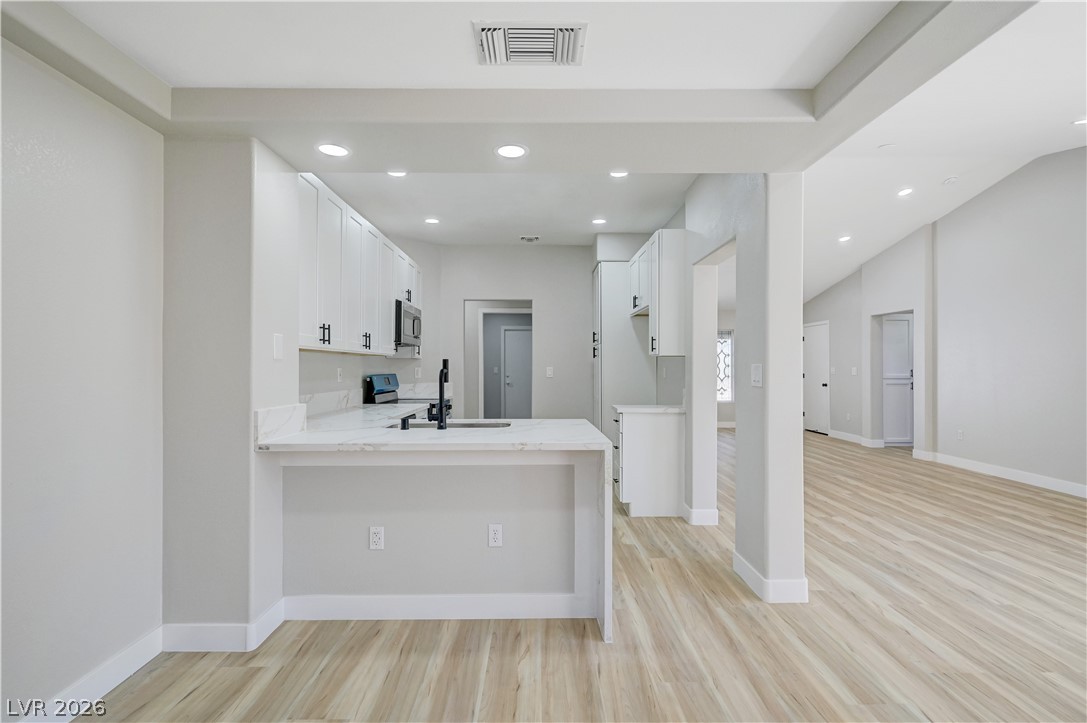 11029 Rackhurst Avenue Property Photo 24