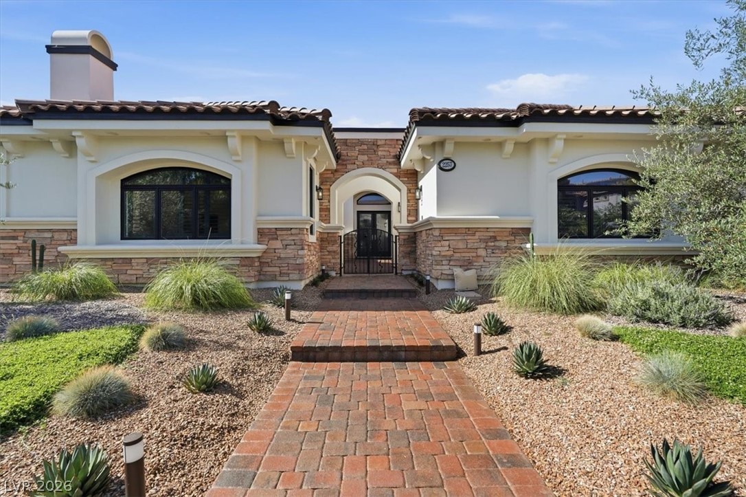 2257 Coral Ridge Avenue Property Photo 1