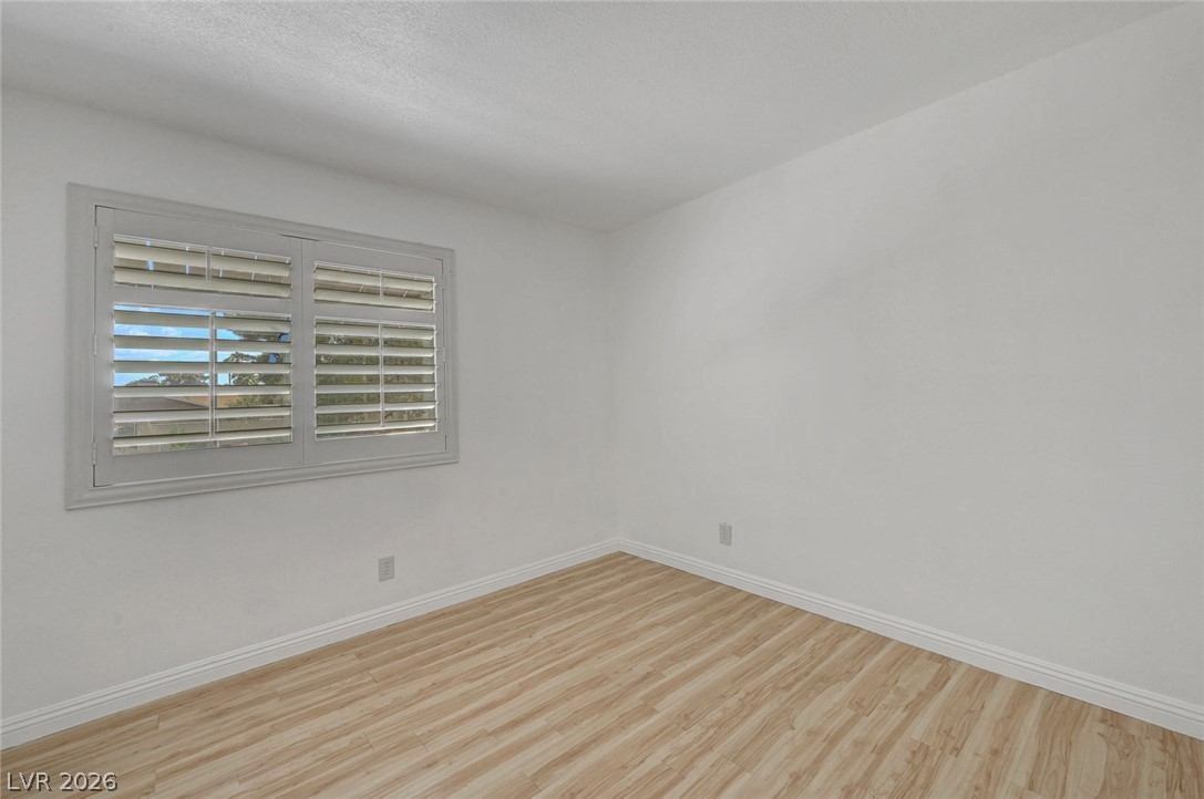 3137 Regal Oak Drive Property Photo 29