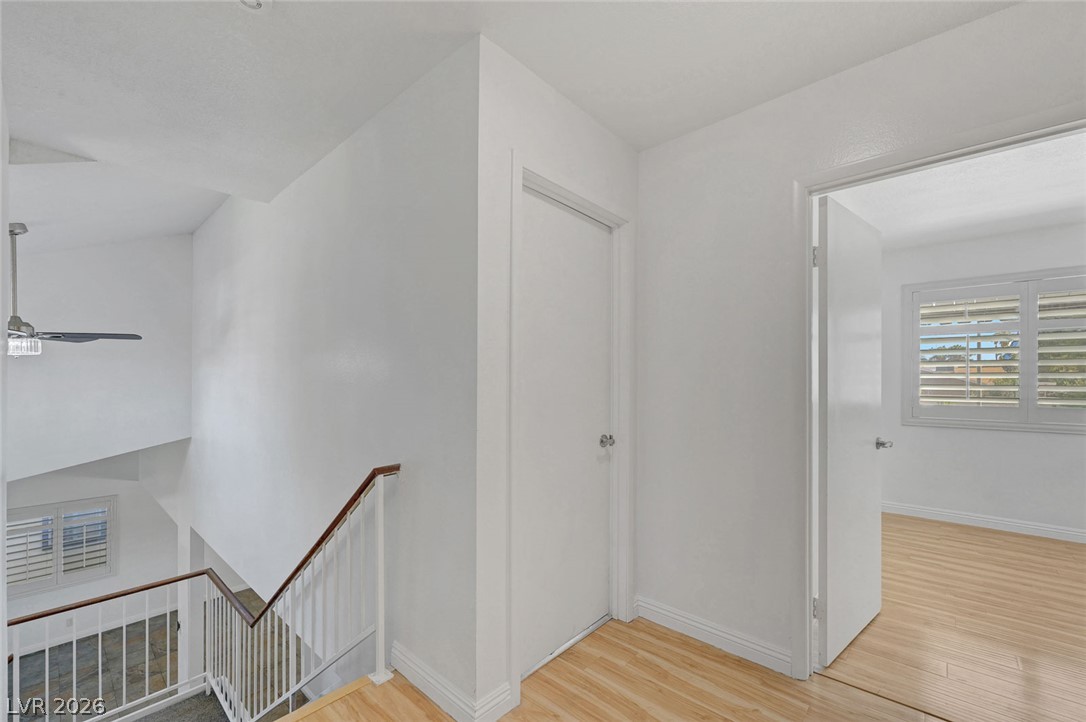 3137 Regal Oak Drive Property Photo 45