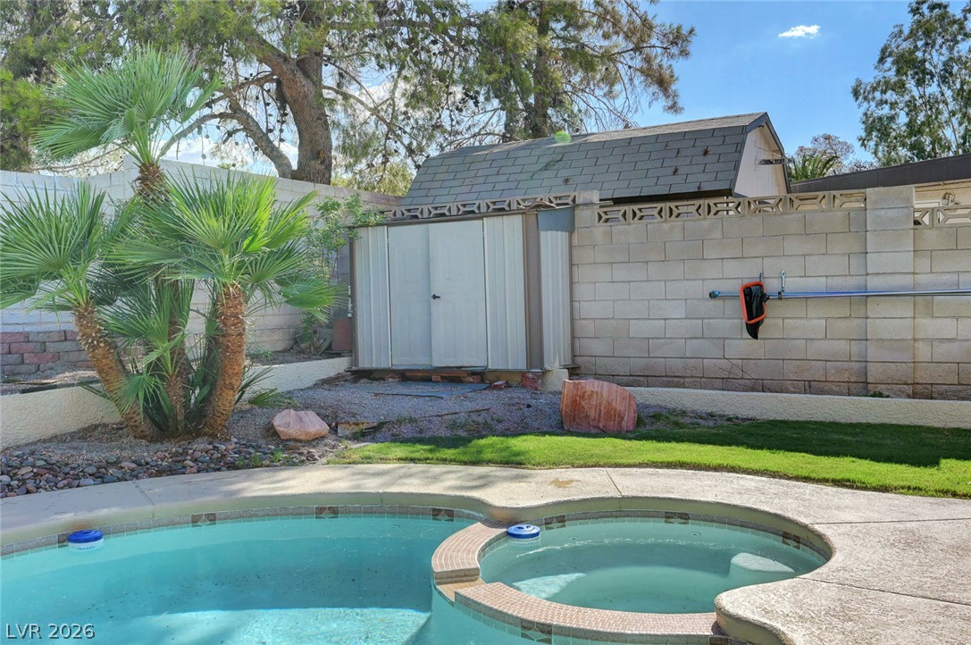 3137 Regal Oak Drive Property Photo 51