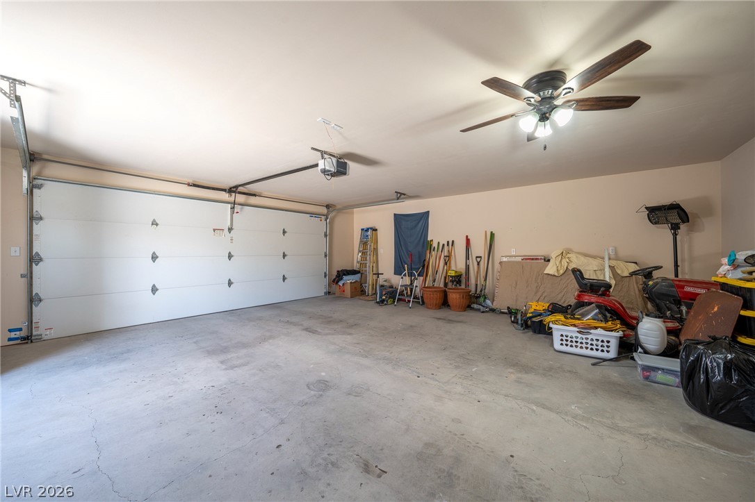 5801 South Deanna Street Property Photo 11