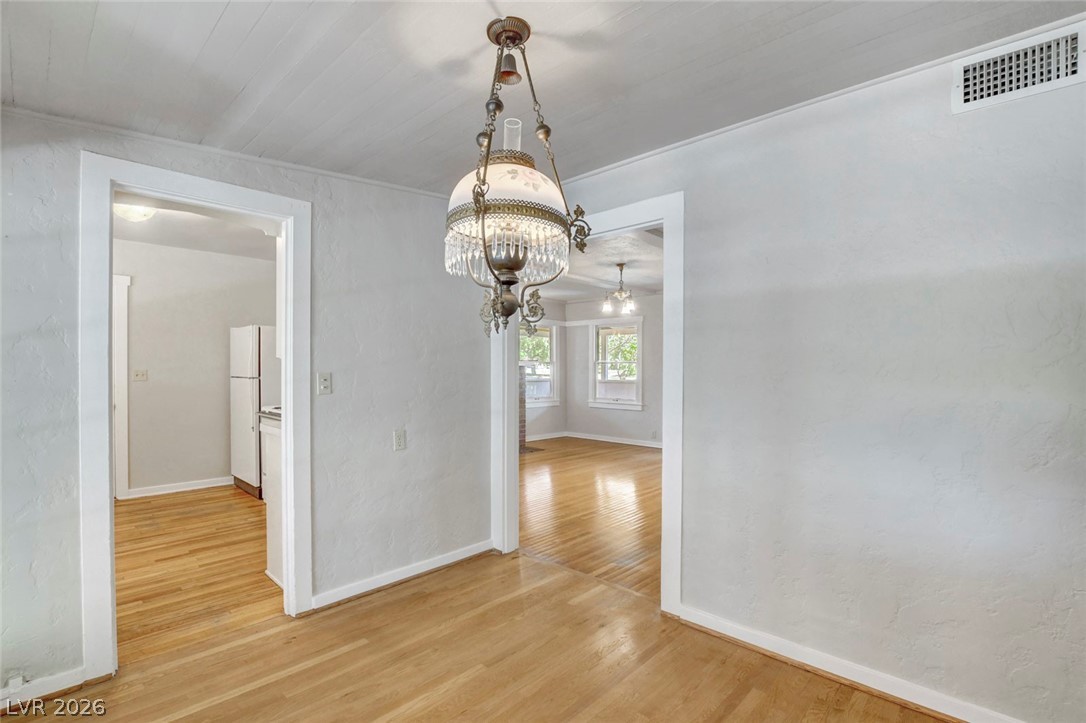 414 Ash Street Property Photo 17