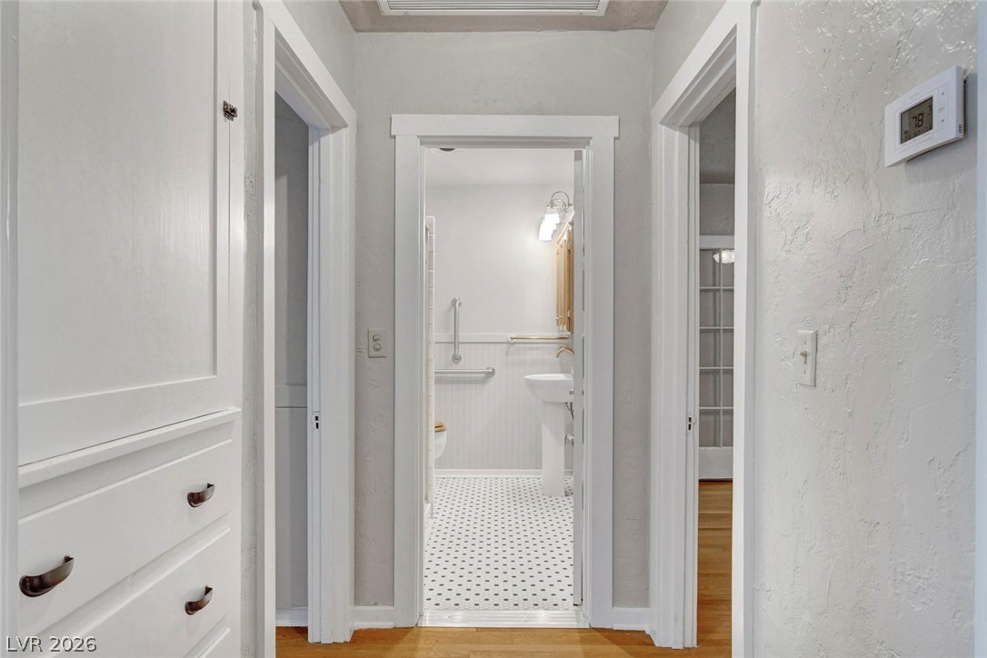 414 Ash Street Property Photo 19
