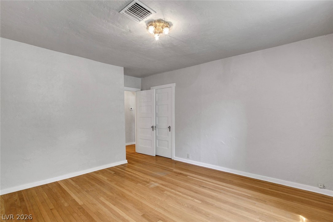 414 Ash Street Property Photo 23
