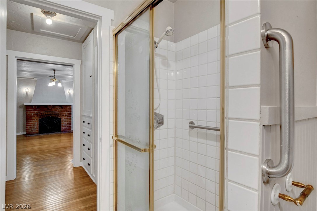 414 Ash Street Property Photo 29